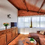 Charmante Maison En Pierre Avec Piscine Pour 6 *