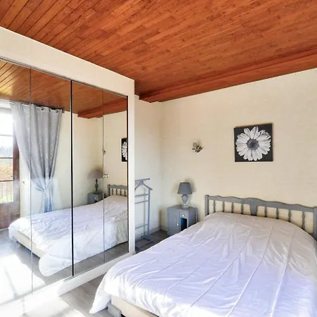 Charmante Maison En Pierre Avec Piscine Pour 6 Feriehus Salignac Eyvigues
